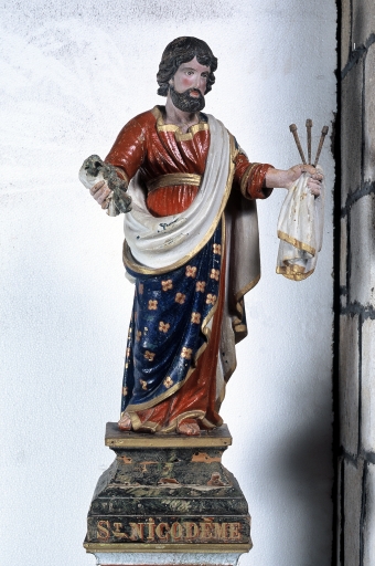 Statue de procession : Saint Nicodème (Pluméliau fusionnée en Pluméliau-Bieuzy en 2019)