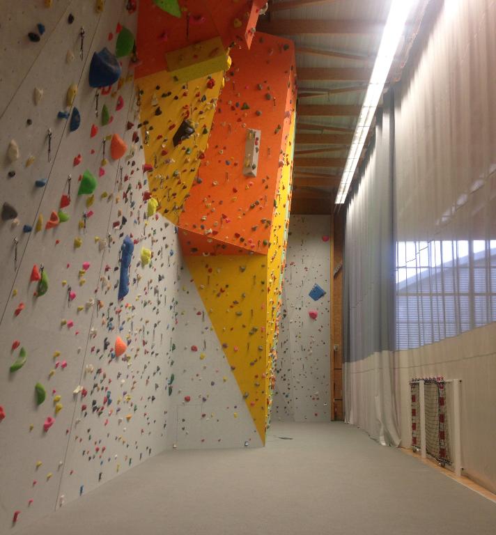 Espace sportif Kervéguen, rue de Kervéguen (Morlaix)