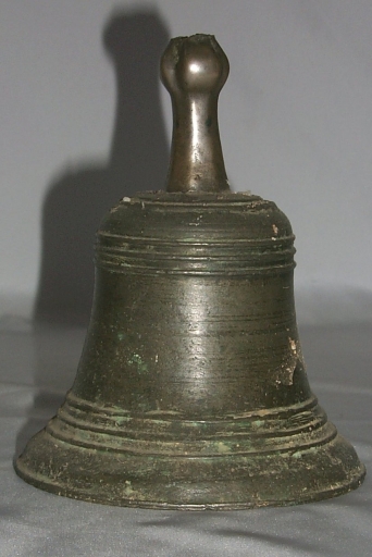 Cloche 1