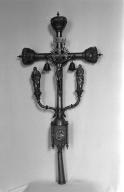 Croix de procession (4), église paroissiale Saint-Milliau (Plonévez-Porzay)