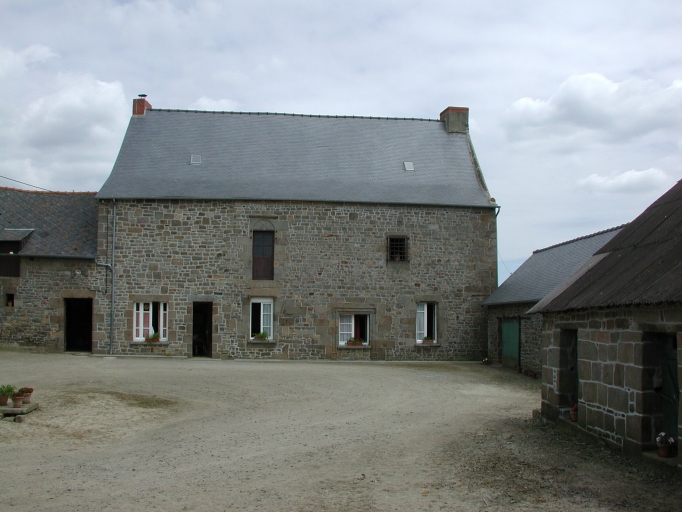 Manoir, actuellement ferme, L'Epatz (Combourg)