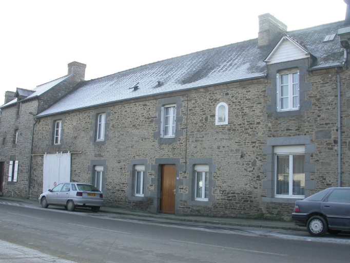 Maison, 2 rue de Châteaubriand (Saint-Domineuc)