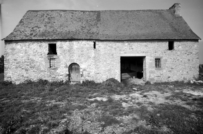 Les maisons et fermes de Combourtillé