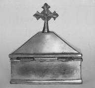 Ampoule aux saintes huiles (boîte à sainte huile), église paroissiale Saint-Gilles (Plonéis)