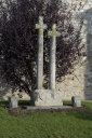 Croix double, place de l'Eglise (Vignoc)