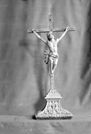 Croix d'autel : Christ en croix, chapelle Saint-Nicolas (Priziac)
