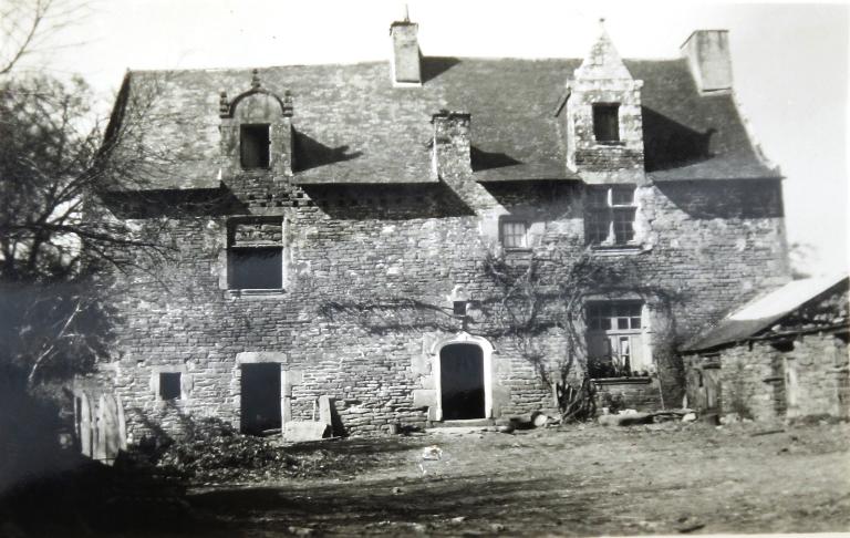 Manoir, Brécéhan (Saint-Gravé)