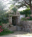 Puits, route du Bourg (Trégastel)