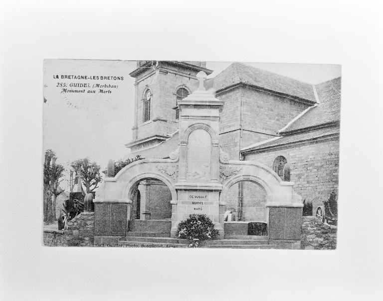 Monument aux morts de la guerre 1914-1918 (Guidel)