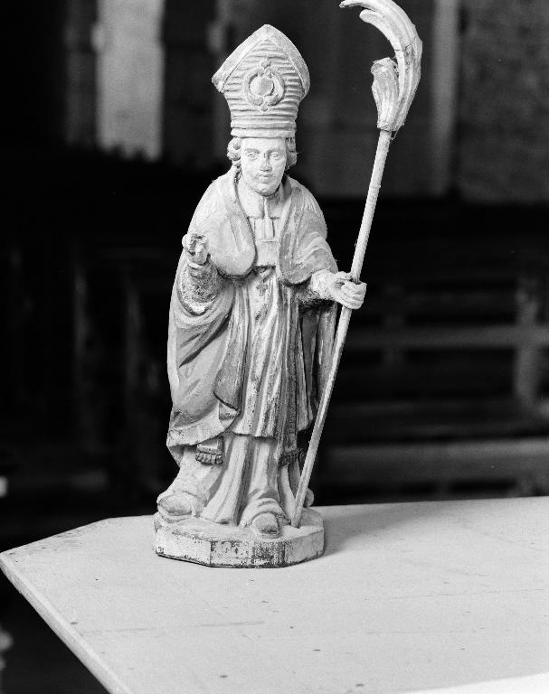 Statuette : Saint Servais, église paroissiale Saint-Servais (Saint-Servant-sur-Oust)