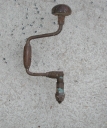 Outil de charpentier : chignole à main