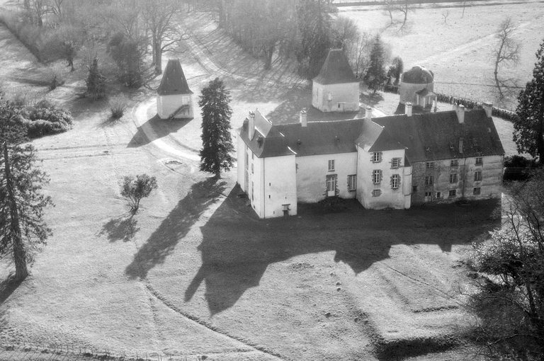 Château, la Robinais (Bain-de-Bretagne)