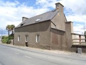 Maison, rue Saint Gonéry (Plougrescant)