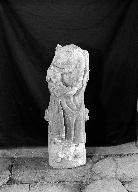 Statue : Vierge à l'Enfant, chapelle Saint-Aubin, Lanvaïdic (Port-Launay)