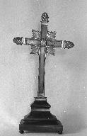 Croix-reliquaire, église Saint-Pierre (Sérent)