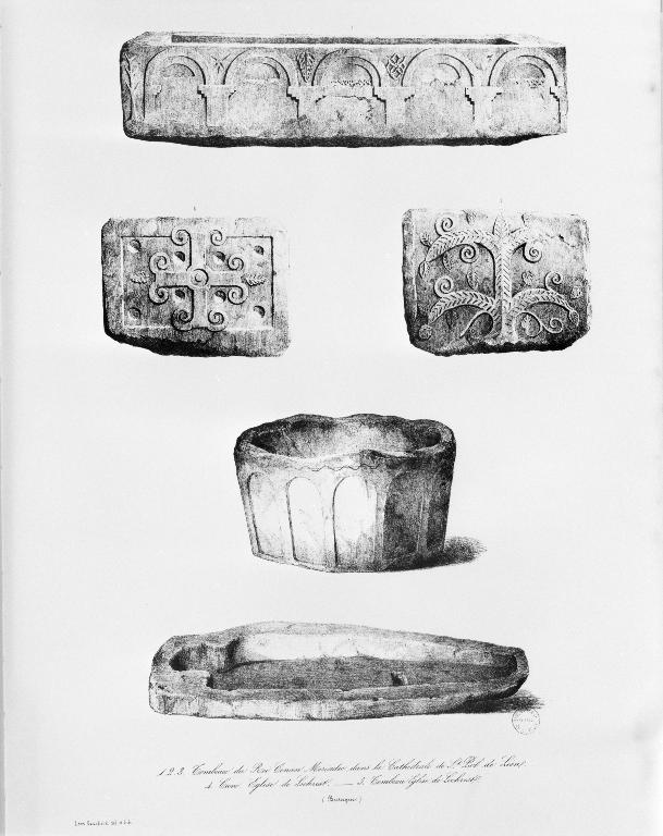 Fonts baptismaux, église paroissiale Saint-Pierre (Plounévez-Lochrist)