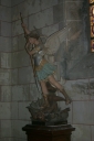 Statue : saint Michel terrassant le dragon