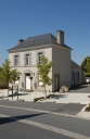 Ecole publique de garçons et mairie, place de l'Eglise (Chevaigné)