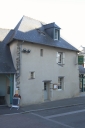 Maison, 5 place de l'Eglise (Saint-Erblon)