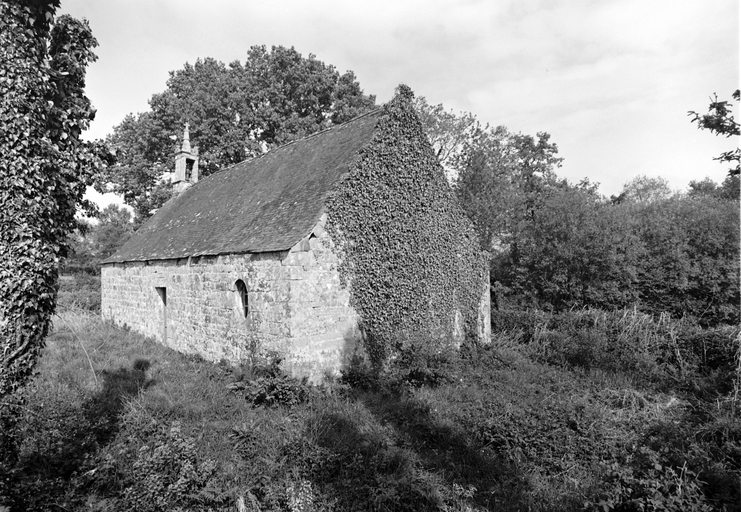 Chapelle Saint-Tugdual, Saint-Tugdual (Trébrivan)