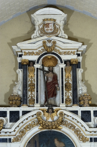 Statue : Christ ressuscité