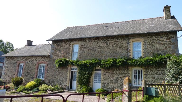 Écart, Bazouges-sous-Hédé, la Madeleine (Bazouges-sous-Hédé fusionnée avec Hédé pour former la commune de Hédé-Bazouges en 2009)