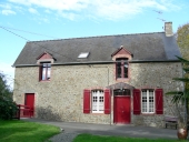 Maison, le Village (Le Tronchet)