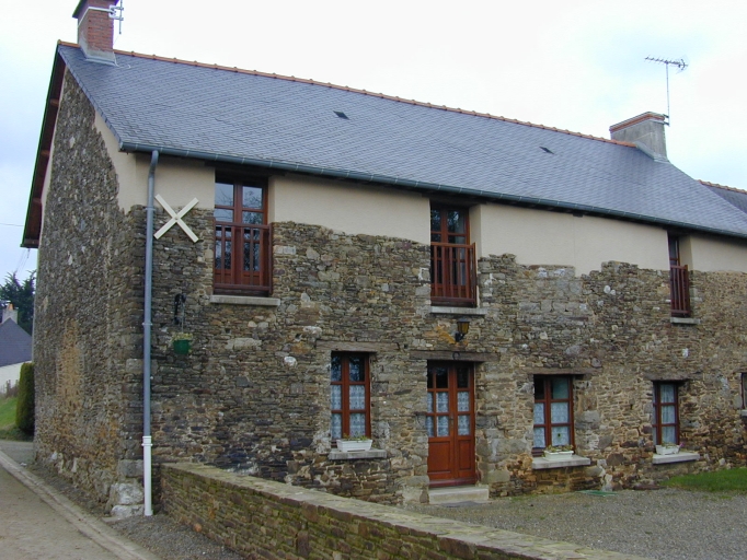 Alignement de deux fermes, les Cours Romé (Montreuil-sur-Ille)
