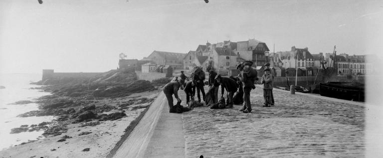 Môle Pénéroff (Concarneau)
