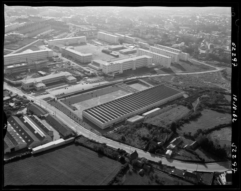 Cité scolaire Kerichen, dite aussi "Campus Kerichen", 34 rue Jules Lesven (Brest)
