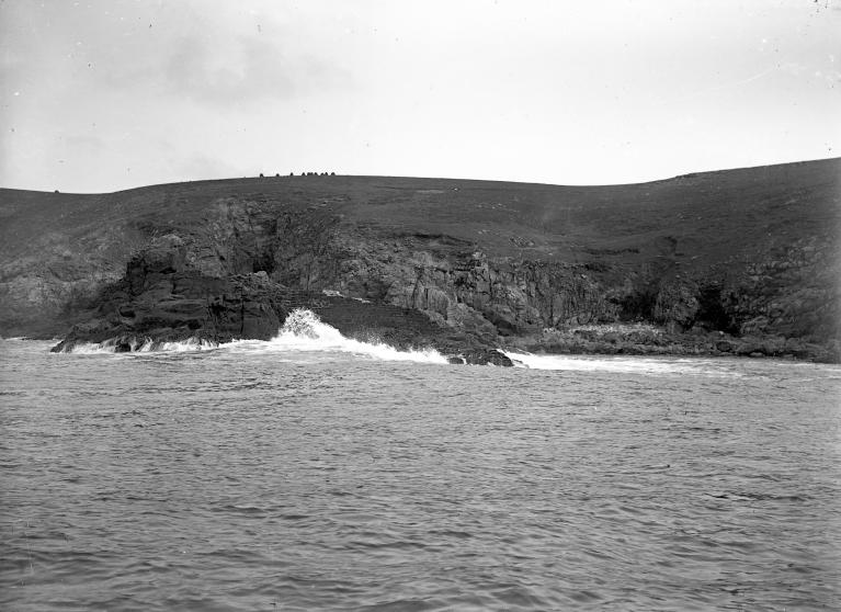 Port-abri, Bestrée, près de Lescoff (Plogoff)