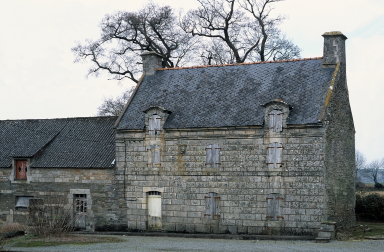 Ferme 1, Talvern Nénez (Pluméliau fusionnée en Pluméliau-Bieuzy en 2019)