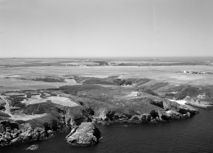 Ouvrage fortifié (retranchement, parapet d'infanterie), Port de Deuborh (Sauzon)