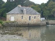 Moulin à marée du Lindin, puis atelier de réparation de bateau, actuellement maison, 16 rue du Pont du Lindin (Sarzeau)