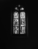 Verrière (verrière à personnages), chapelle Saint-Guen et son ossuaire (Saint-Tugdual)