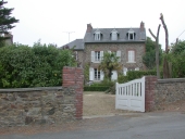 Maison, 18 avenue Victoria (Etables-sur-Mer fusionnée en Binic-Etables-sur-Mer en 2016)