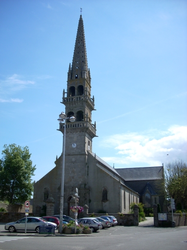 Église paroissiale Saint-Pierre (Ploudalmézeau)