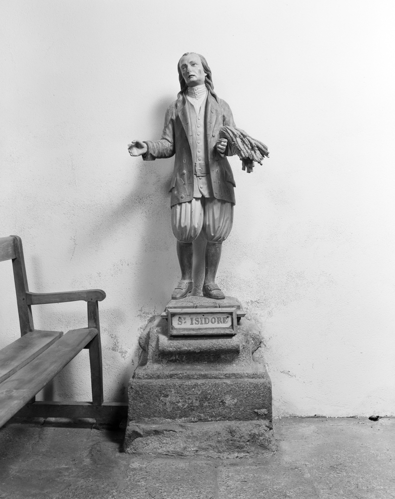Statue (petite nature) : saint Isidore, chapelle Saint-Servais (Pont-Scorff)