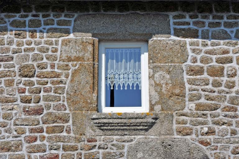 Fermes et maisons des 16e et 17e siècles sur la commune de Laignelet