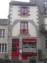Maison, 9 place de la Mairie (Hédé)