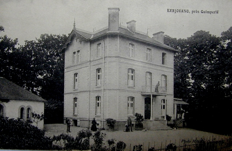 Maison de notable, rue de Kerjouannou (Quimperlé)