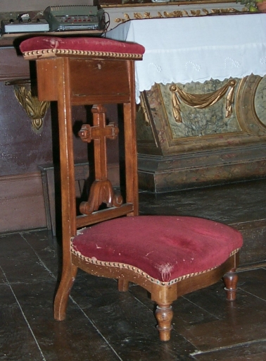 Prie-Dieu à armoire