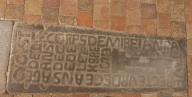 Dalle funéraire