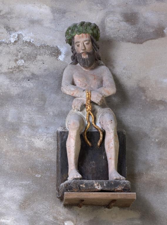 Statue : Christ aux liens, Ossuaire (Saint-Hernin)