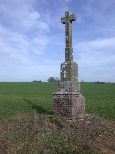 Croix de chemin, route départementale 234 (Châteaugiron)