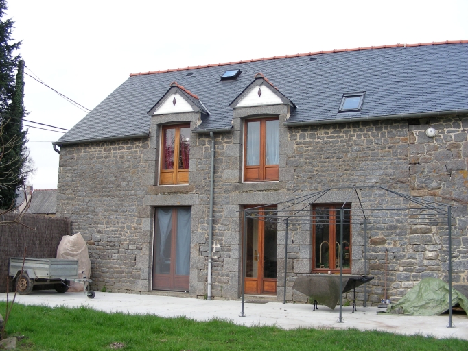 Maison, la Ville Aubry (Miniac-Morvan)