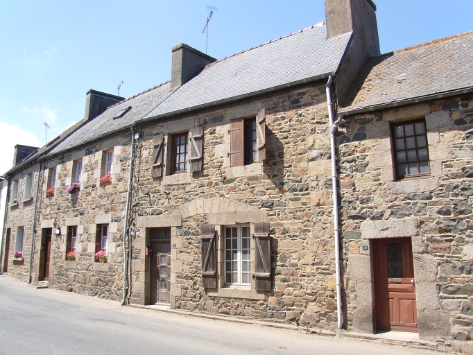 Maison, 35 rue Saint Gonéry (Plougrescant)