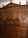 Meuble de sacristie et chasublier