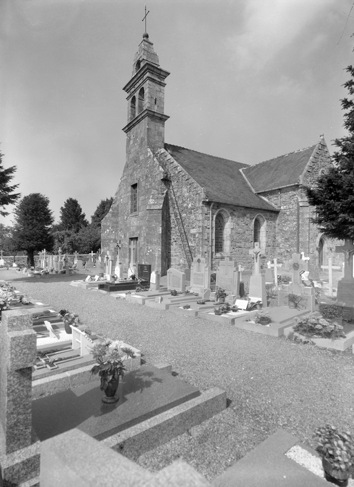 Eglise paroissiale Saint-Blaise (Tréglamus)
