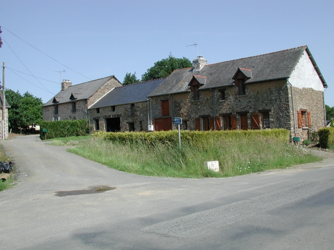 Alignement de maisons, 1,3,5 impasse de la Boulangerie (Andouillé-Neuville)